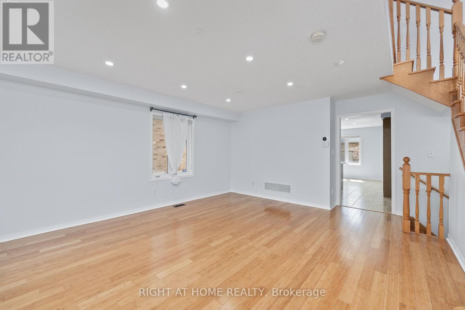 3128 Robert Brown Boulevard, Oakville, Ontario L6M 4L7 - Photo 9 - W13689646