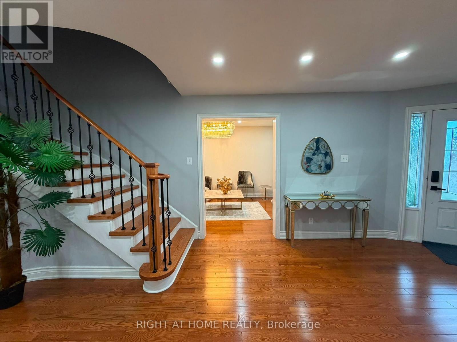 4203 Colonial Drive, Mississauga, Ontario  L5L 4C1 - Photo 18 - W13692390