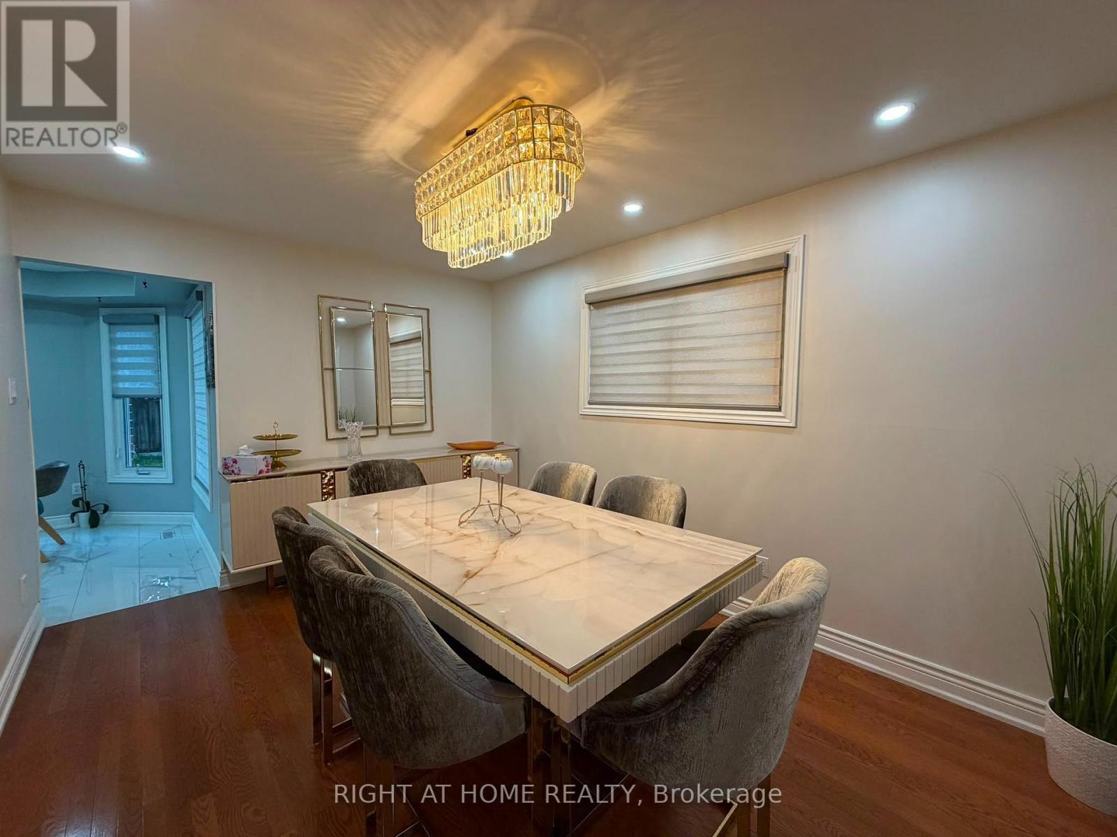 4203 Colonial Drive, Mississauga, Ontario  L5L 4C1 - Photo 6 - W13692390