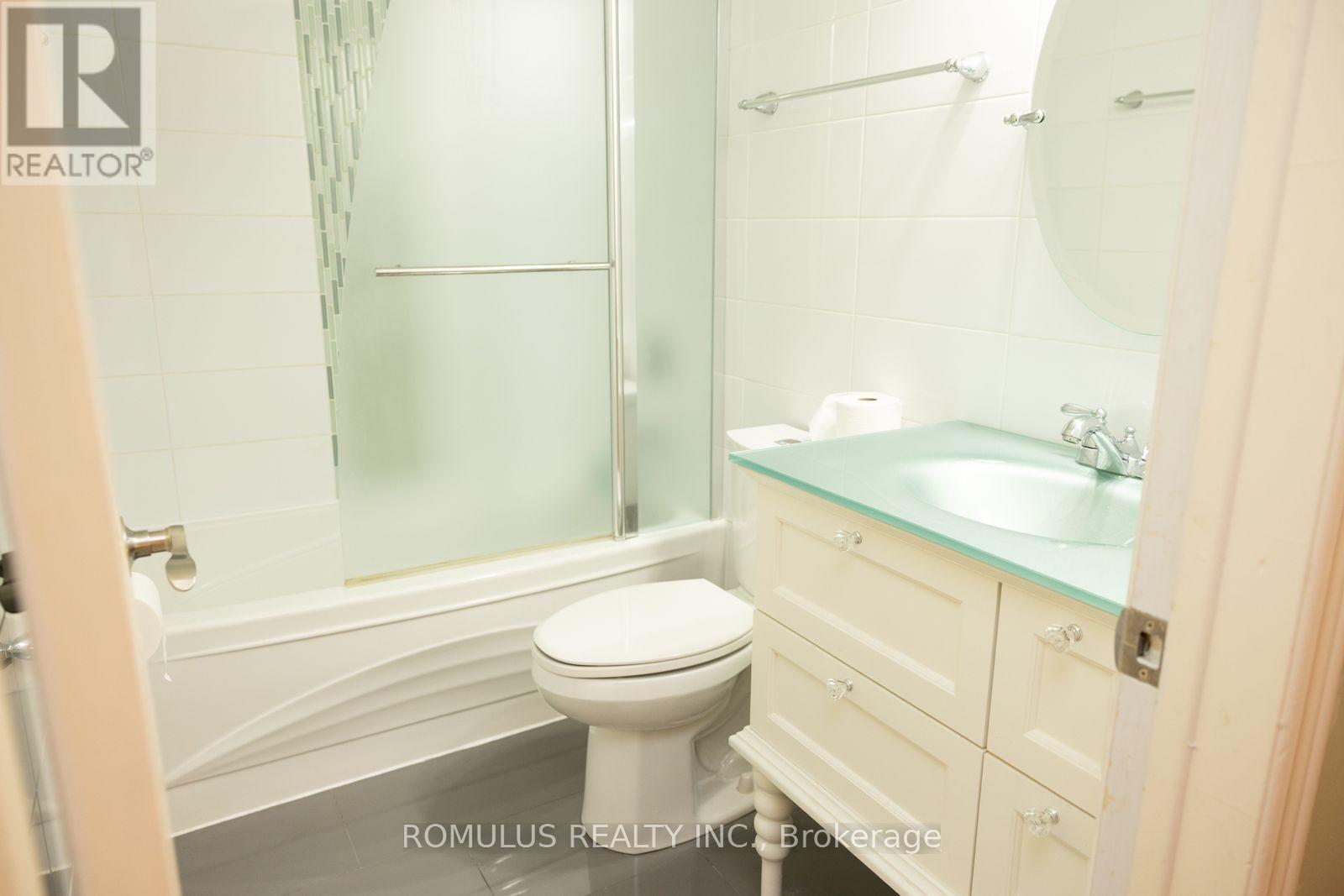 280 King Andrew Drive, Mississauga, Ontario  L4Z 1P8 - Photo 20 - W13692486