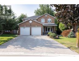 280 KING ANDREW DRIVE, Mississauga, Ontario