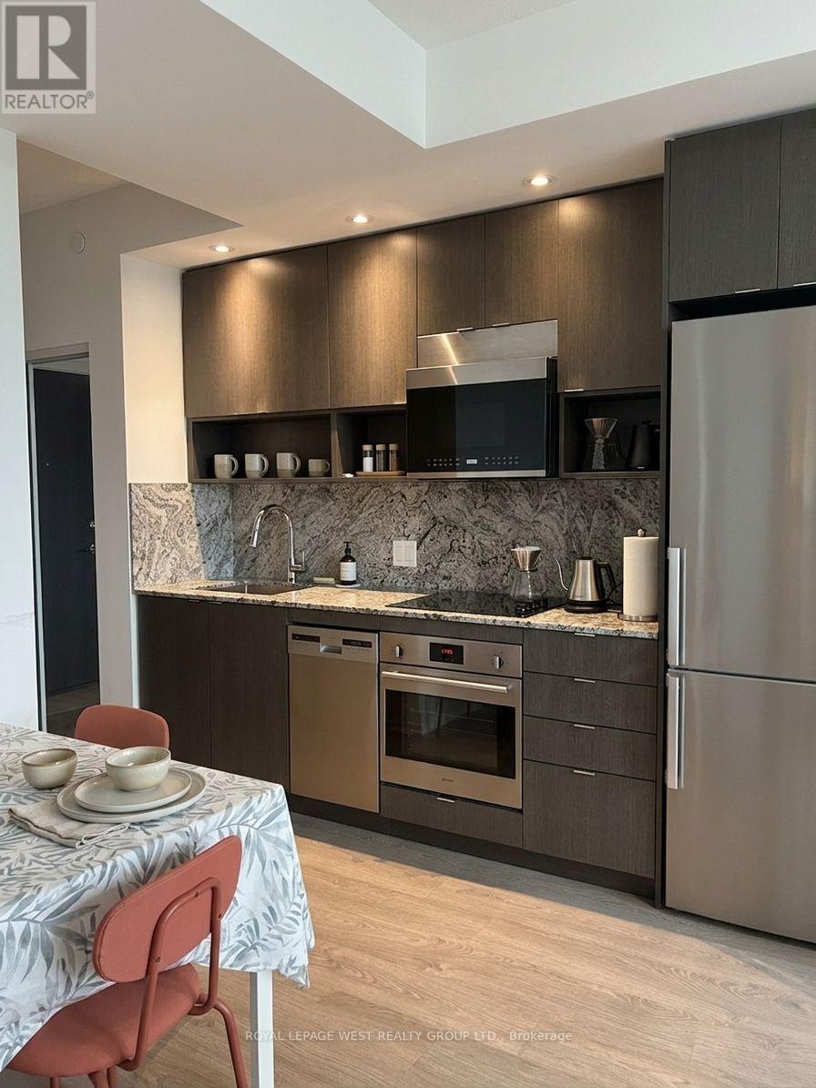 3015 - 9 Mabelle Avenue, Toronto, Ontario  M9A 4Y1 - Photo 3 - W13692512