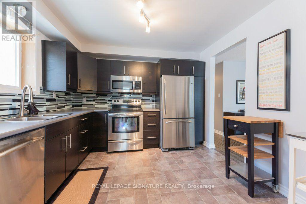 676 Abana Road, Mississauga, Ontario  L5A 1H4 - Photo 9 - W13692522