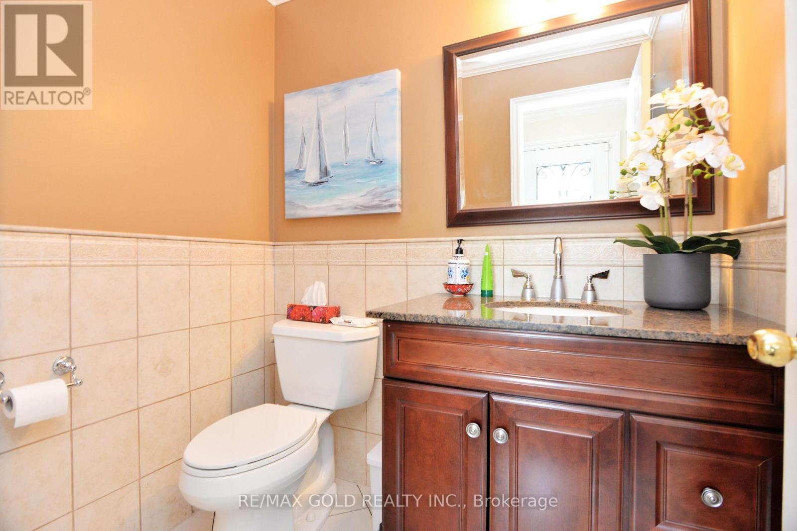 4284 Sawmill Valley Drive, Mississauga, Ontario  L5L 3M9 - Photo 15 - W13692540