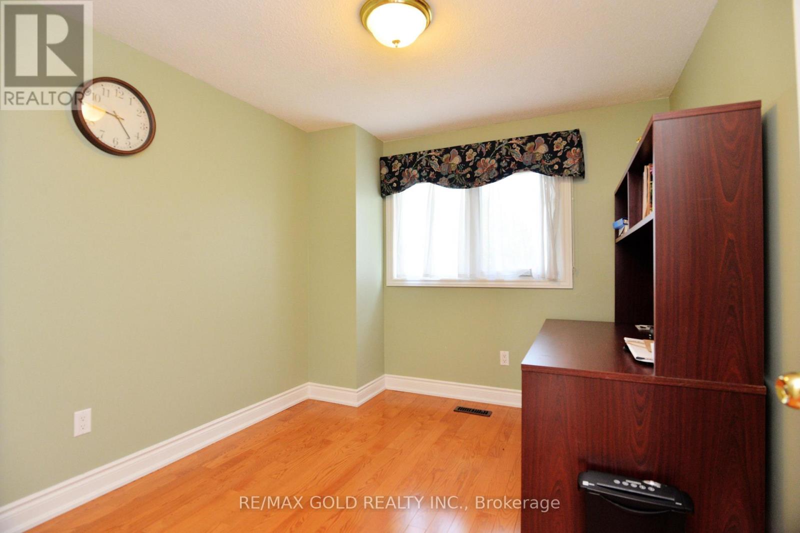 4284 Sawmill Valley Drive, Mississauga, Ontario  L5L 3M9 - Photo 22 - W13692540