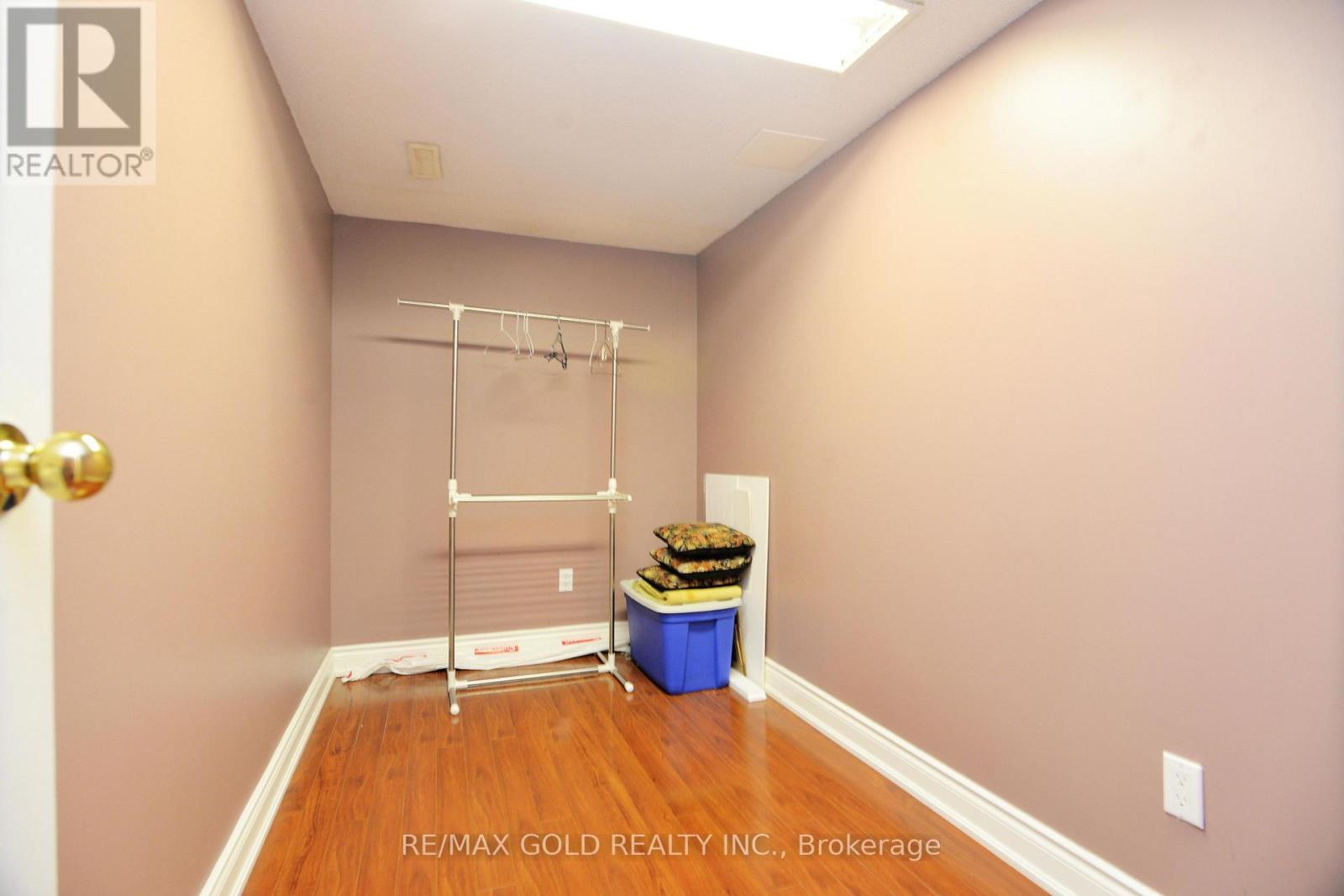 4284 Sawmill Valley Drive, Mississauga, Ontario  L5L 3M9 - Photo 30 - W13692540