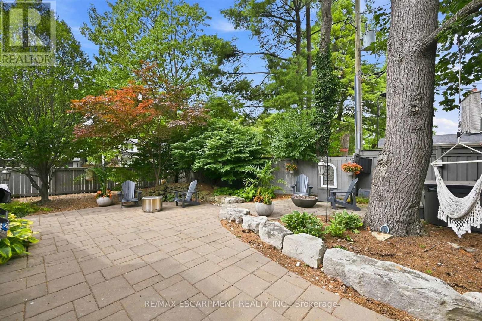 247 Linwood Crescent, Burlington, Ontario  L7L 4A2 - Photo 41 - W13692598
