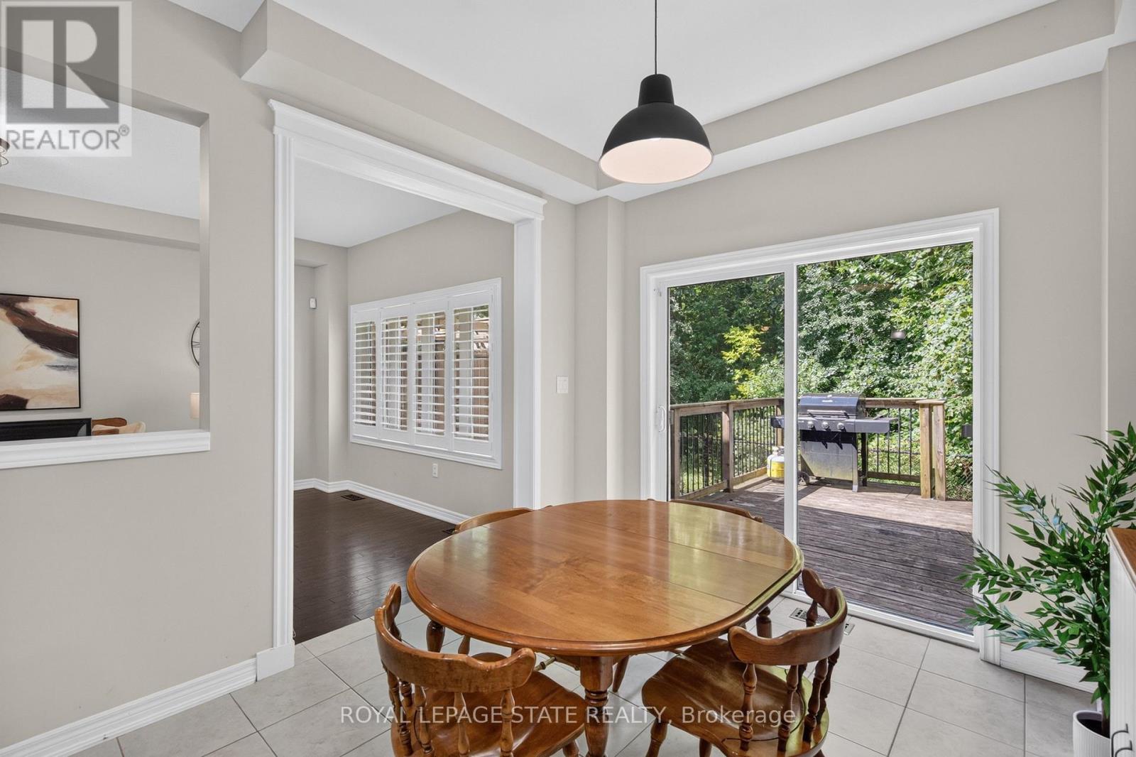 82 Maplevale Drive, Hamilton, Ontario  L9G 0C5 - Photo 12 - X13692470