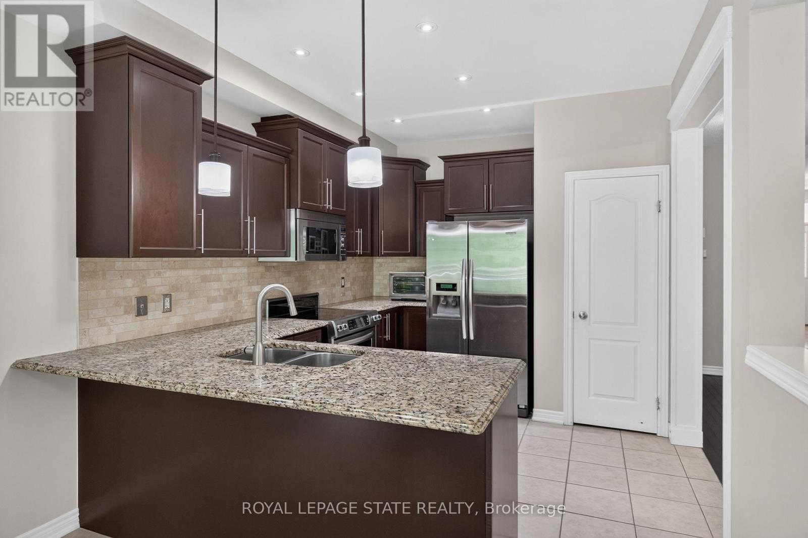 82 Maplevale Drive, Hamilton, Ontario  L9G 0C5 - Photo 14 - X13692470