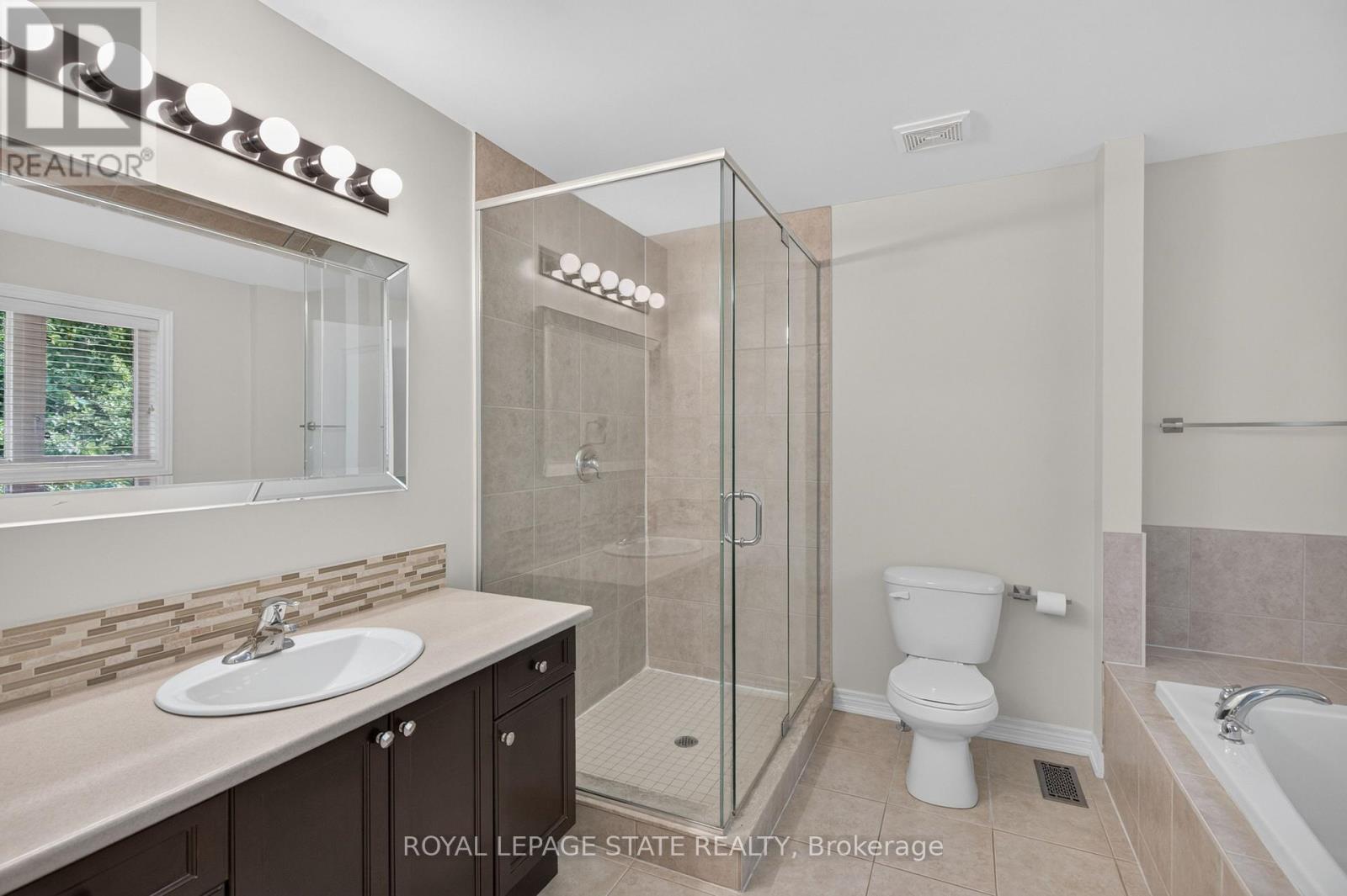 82 Maplevale Drive, Hamilton, Ontario  L9G 0C5 - Photo 22 - X13692470