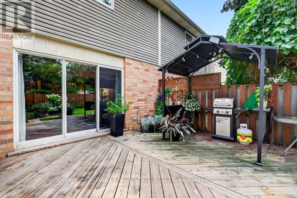 11 - 44 Frances Avenue, Hamilton, Ontario  L8E 5V6 - Photo 38 - X13692600