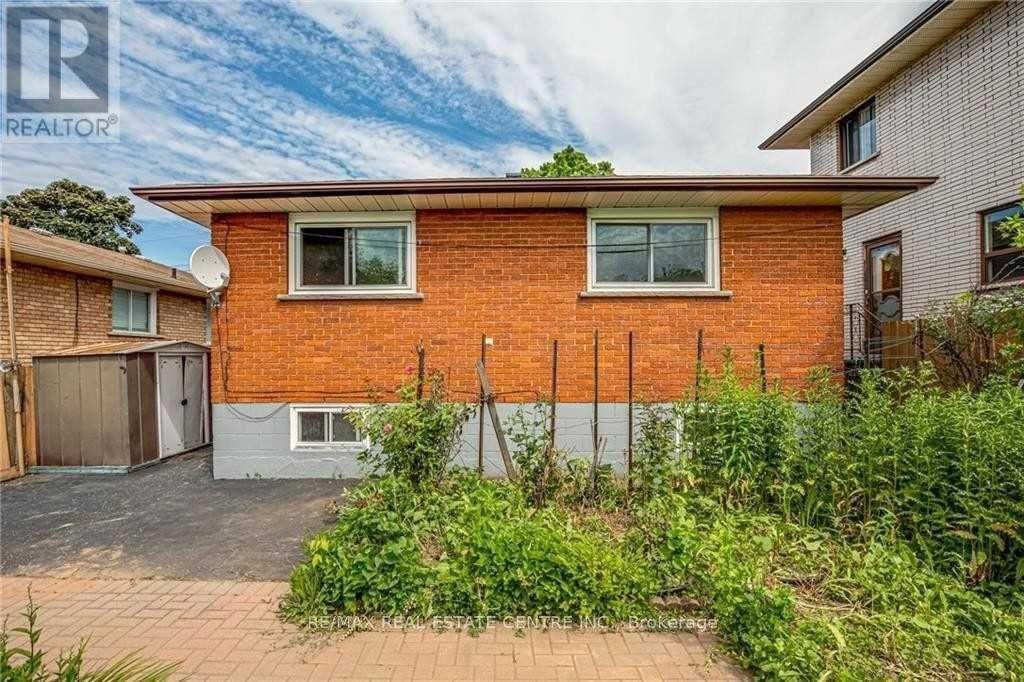 Bsmt - 49 Selkirk Avenue, Hamilton, Ontario  L8H 5L6 - Photo 4 - X13692606