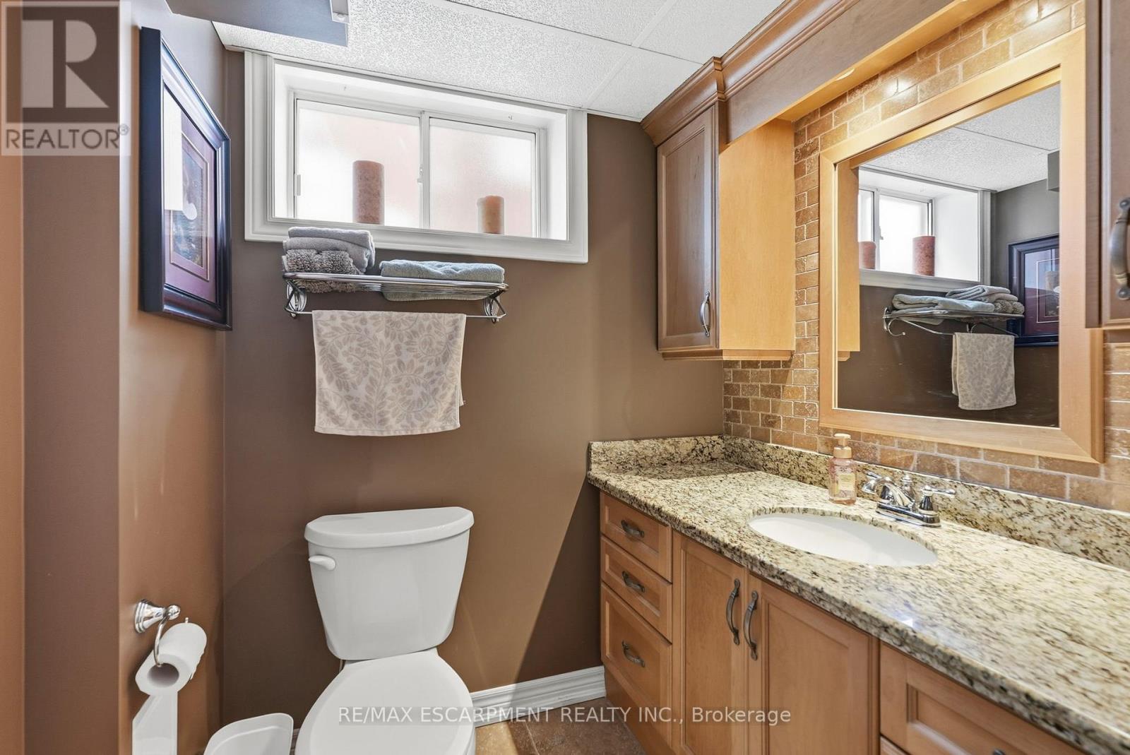 3 Mitchell Avenue, Hamilton, Ontario  L9A 1W1 - Photo 15 - X13692624