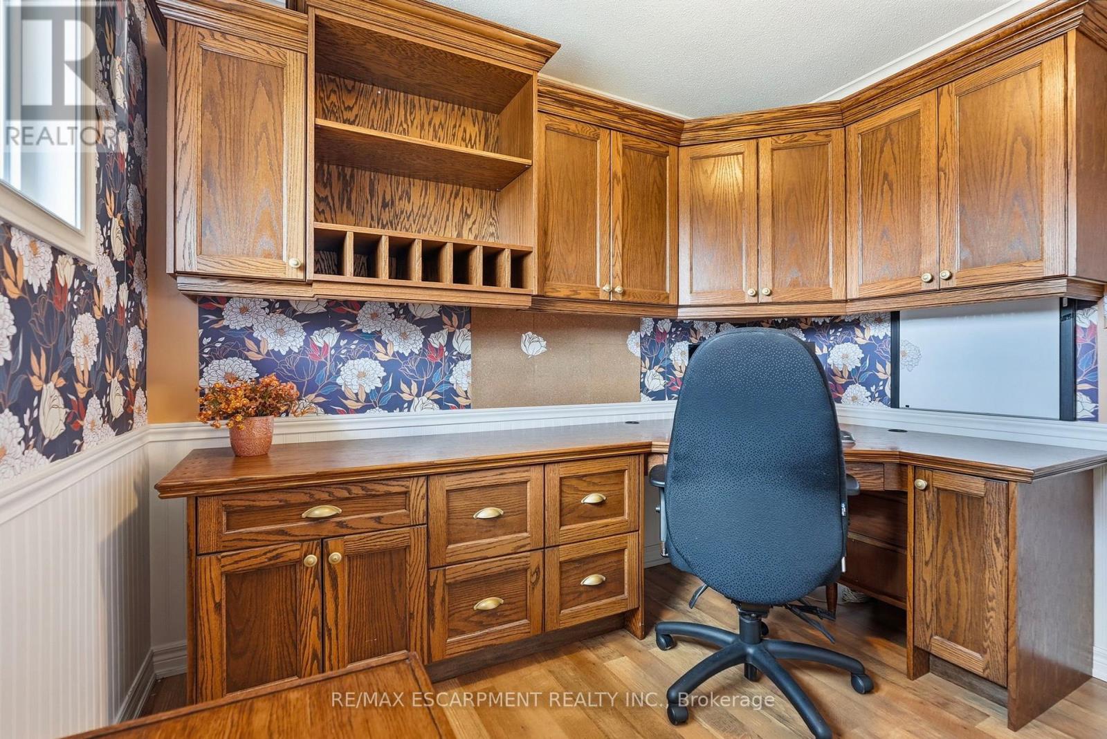 3 Mitchell Avenue, Hamilton, Ontario  L9A 1W1 - Photo 23 - X13692624