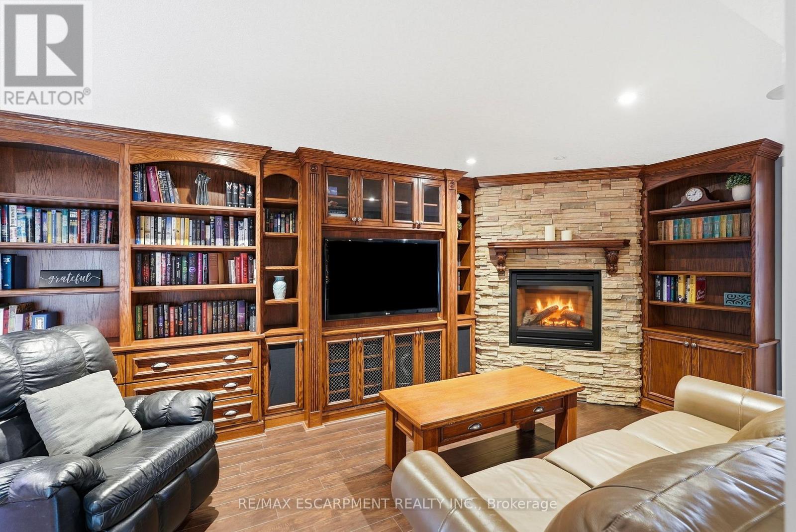 3 Mitchell Avenue, Hamilton, Ontario  L9A 1W1 - Photo 27 - X13692624