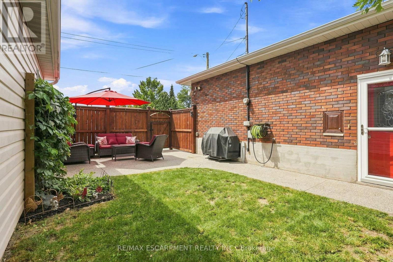 3 Mitchell Avenue, Hamilton, Ontario  L9A 1W1 - Photo 35 - X13692624