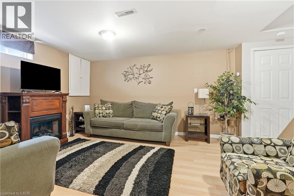 7730 Jubilee Drive, Niagara Falls, Ontario  L2G 7J6 - Photo 18 - 40856994