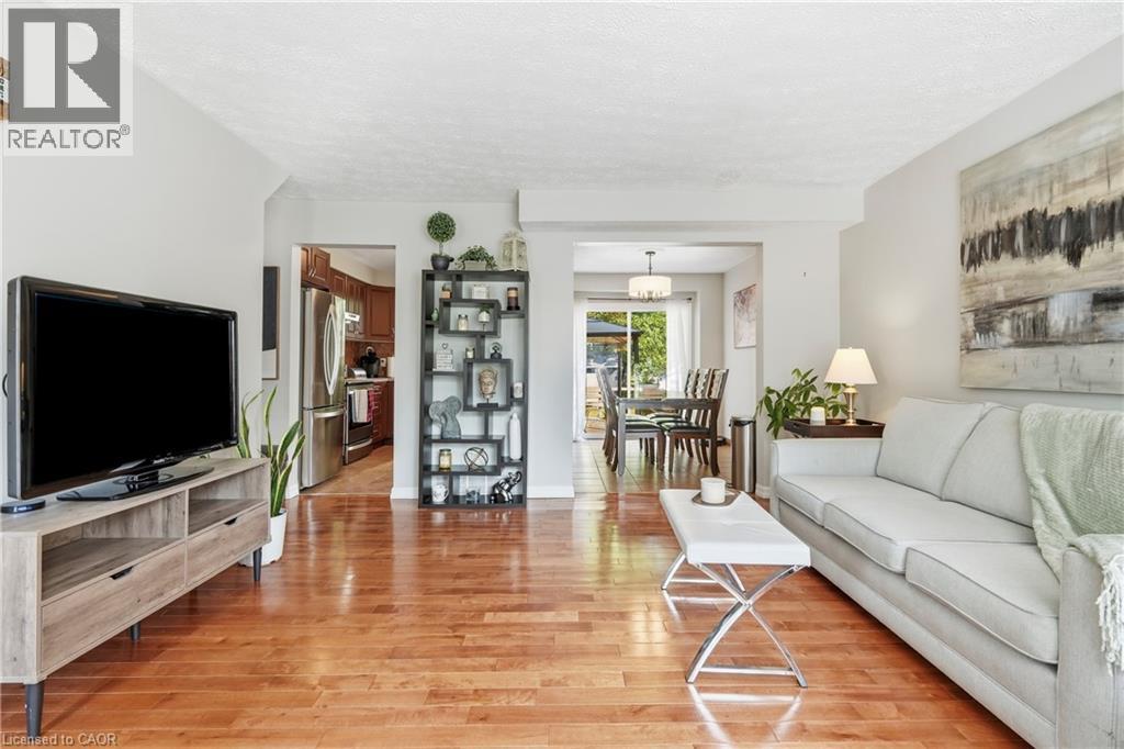 7730 Jubilee Drive, Niagara Falls, Ontario  L2G 7J6 - Photo 4 - 40856994