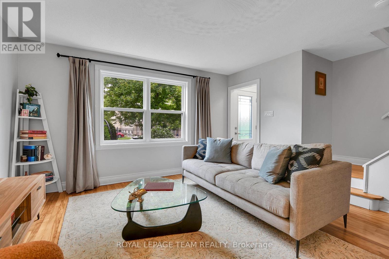 1248 Summerville Avenue, Ottawa, Ontario  K1Z 8G5 - Photo 4 - X13692584