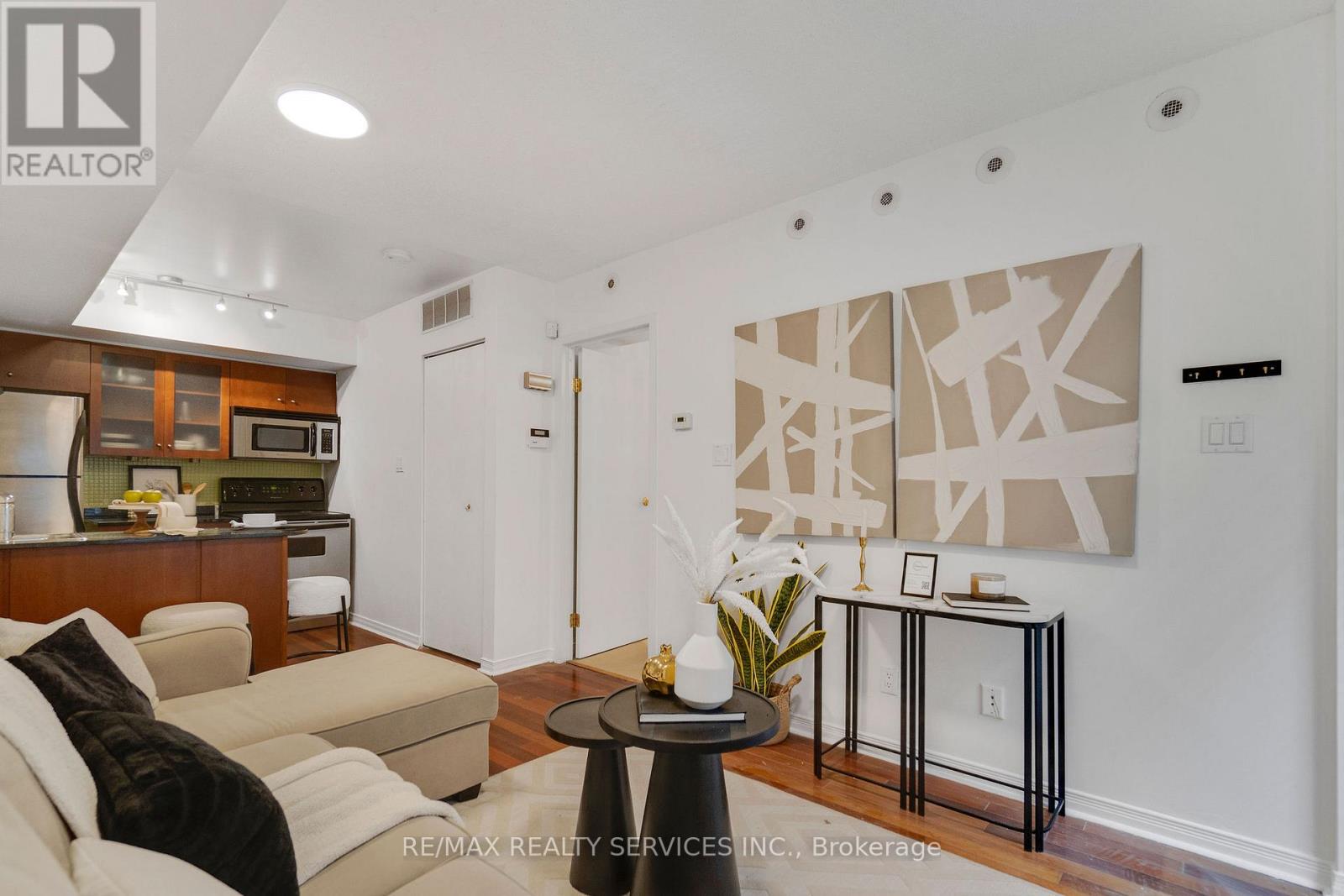 632 - 38 Western Battery Road, Toronto, Ontario M6K 3N9 - Photo 4 - C13655558