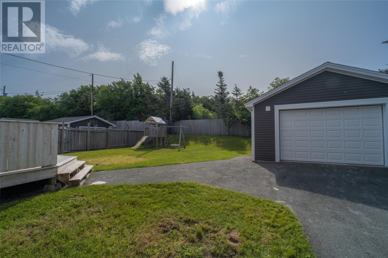 73 Chatwood Crescent, CBS — photo 27