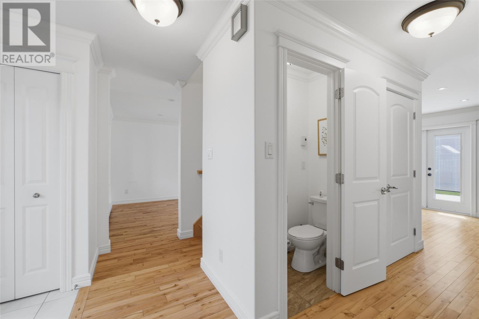 73 Chatwood Crescent, CBS — photo 5