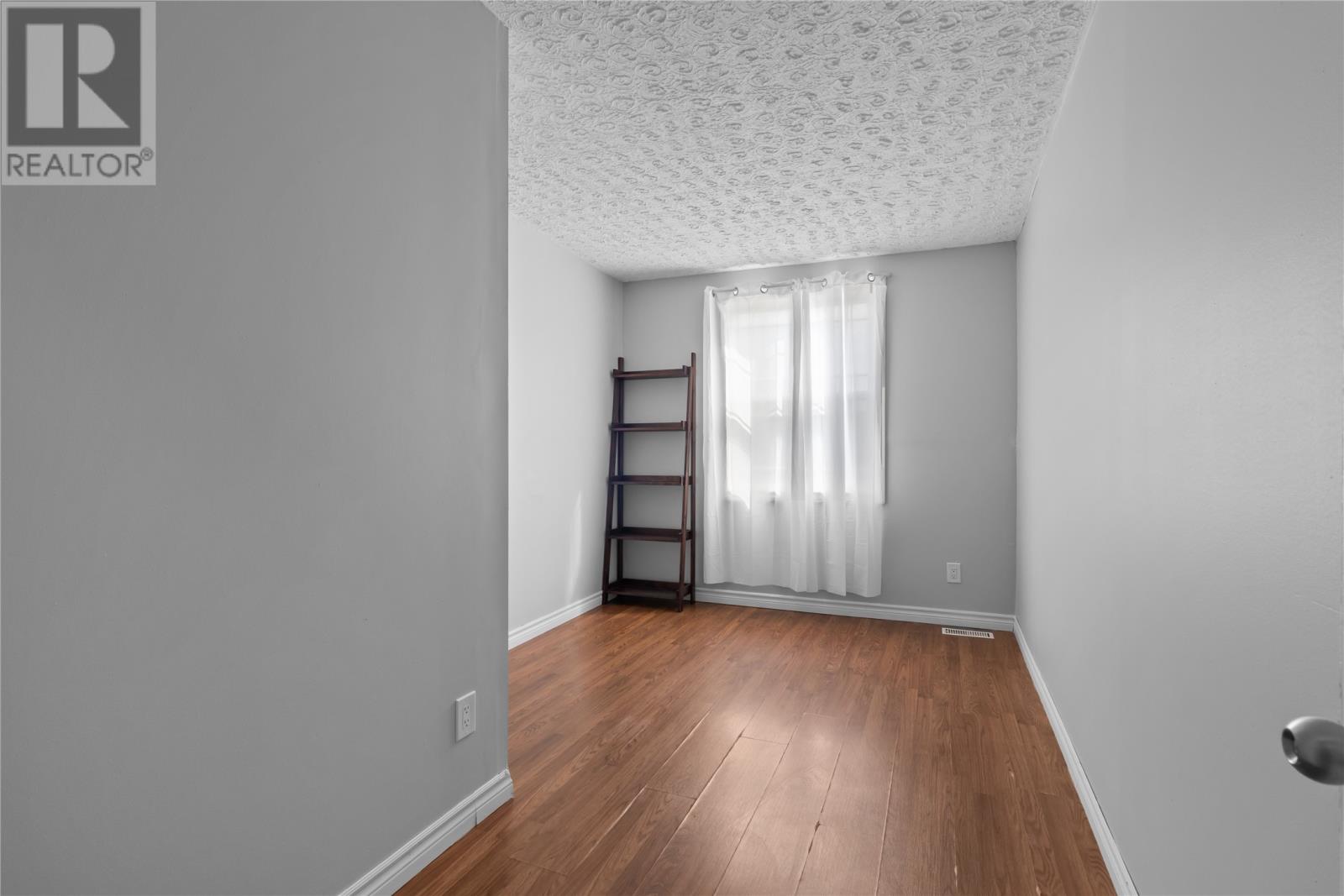 24 Bragg Crescent, Mount Pearl — photo 18