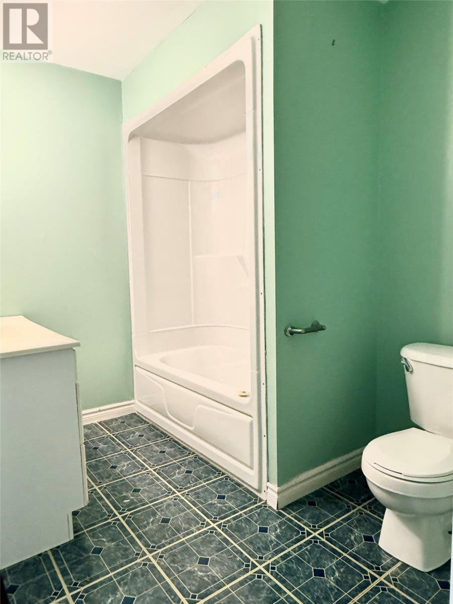 2 School Hill, Burgoynes Cove — photo 13