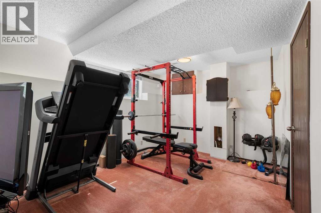 24 Cedardale Rise SW, Calgary, Alberta  T2W 3Y5 - Photo 19 - A2319575
