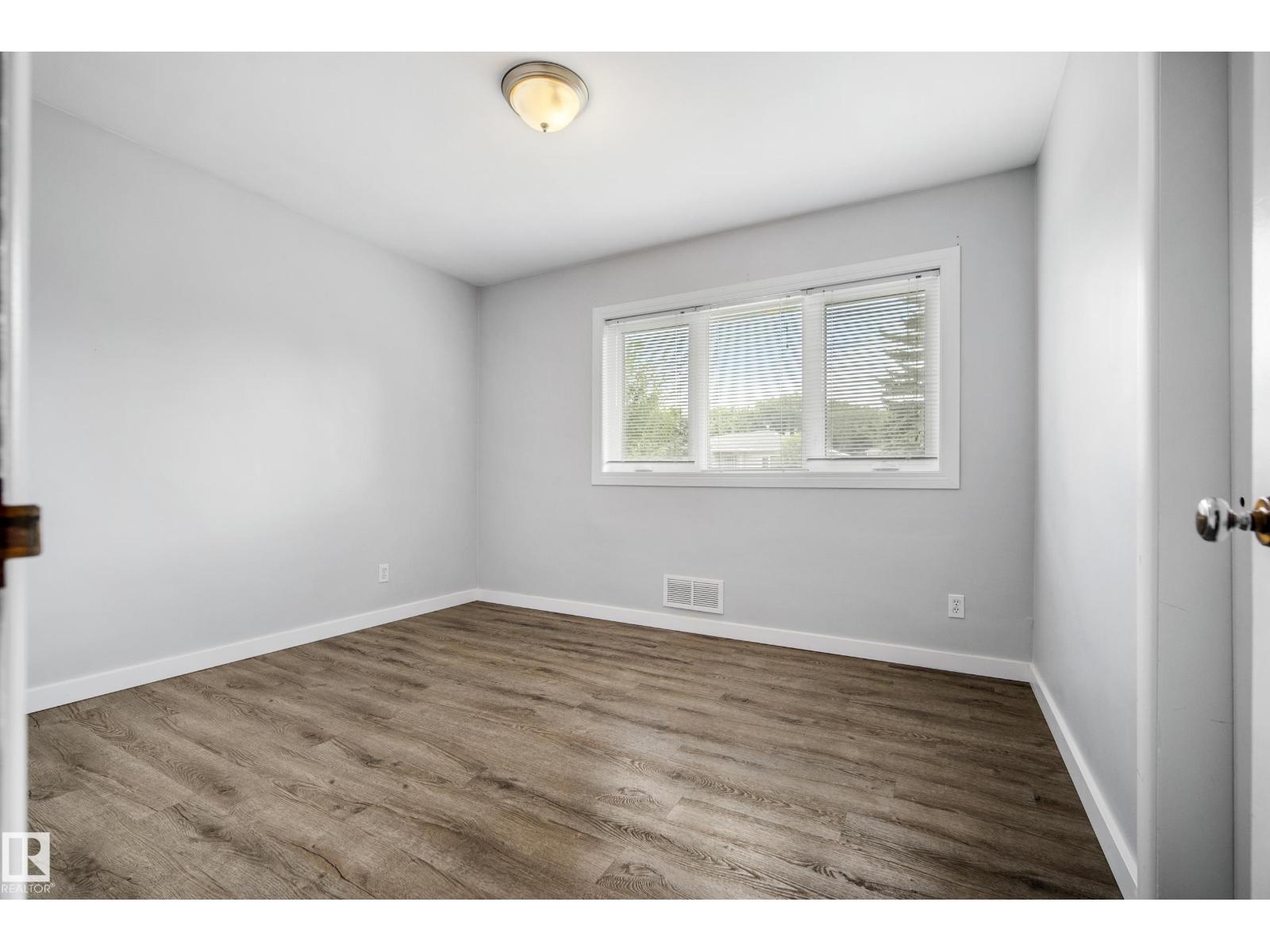 10426 79 St NW, Edmonton, Alberta  T6A 3G9 - Photo 33 - E4504510