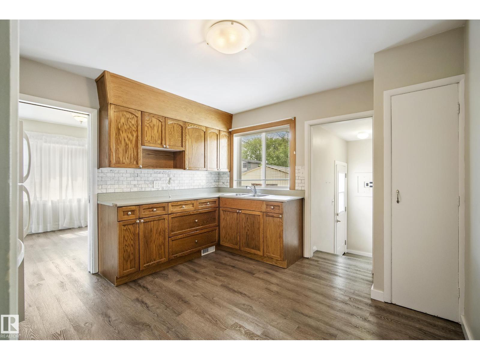 10426 79 St NW, Edmonton, Alberta  T6A 3G9 - Photo 28 - E4504510