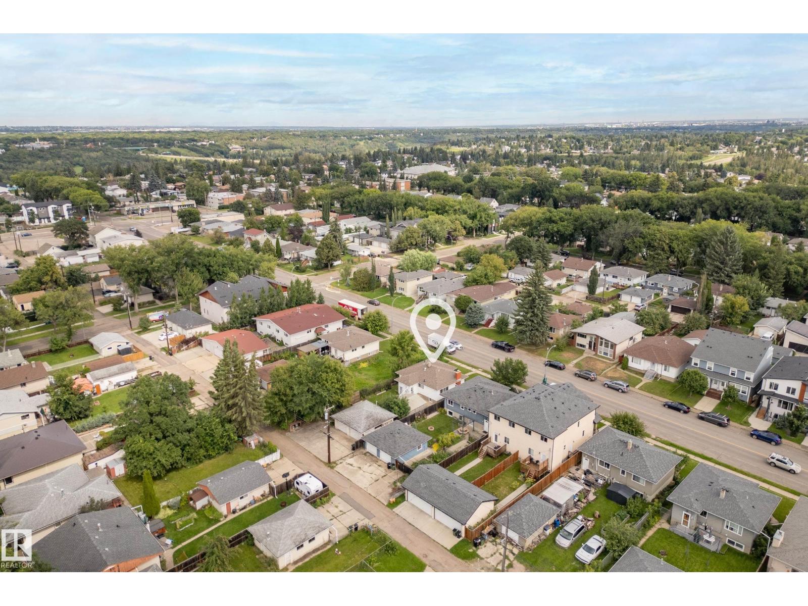 10426 79 St NW, Edmonton, Alberta  T6A 3G9 - Photo 7 - E4504510