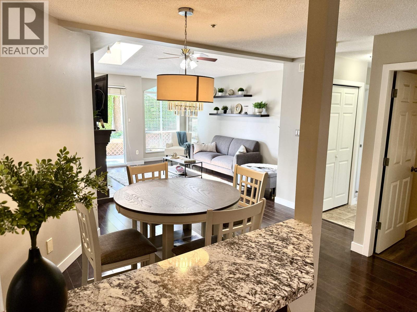1124 Orr Drive, Port Coquitlam, British Columbia  V3C 6H2 - Photo 8 - R3144028