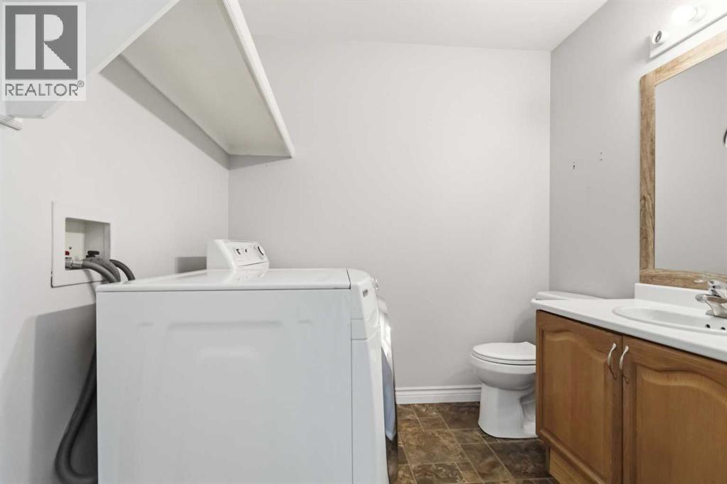 130 St. Laurent Way, Fort Mcmurray, Alberta  T9K 2K2 - Photo 13 - A2327695