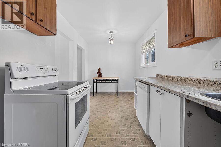 5371 Riverside Drive, Burlington, Ontario  L7L 3X9 - Photo 15 - 40856171