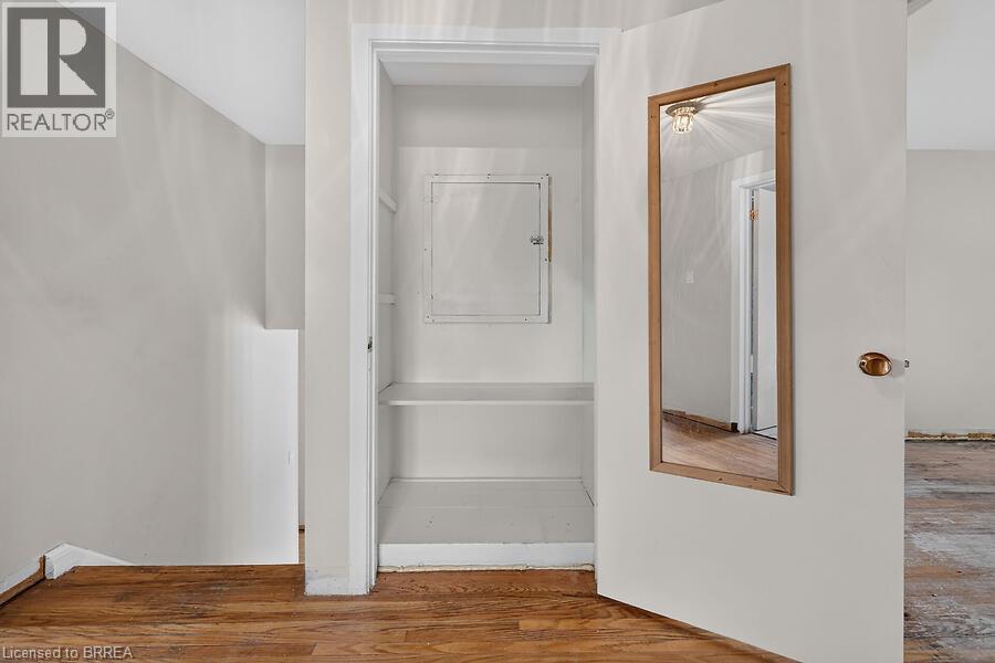 5371 Riverside Drive, Burlington, Ontario  L7L 3X9 - Photo 29 - 40856171