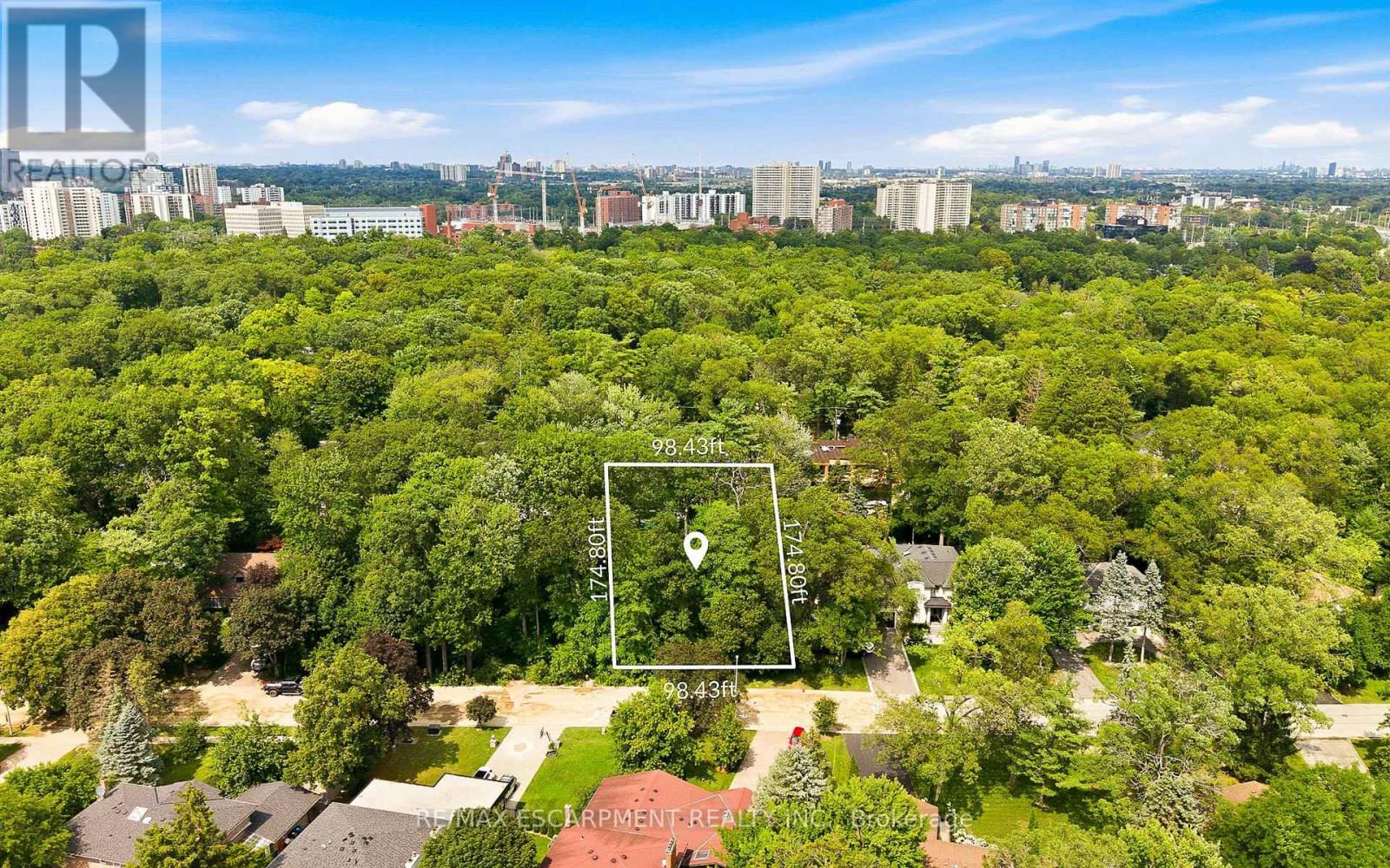 2115 Lynchmere Avenue, Mississauga, Ontario L5B 1W7 - Photo 4 - W13683948