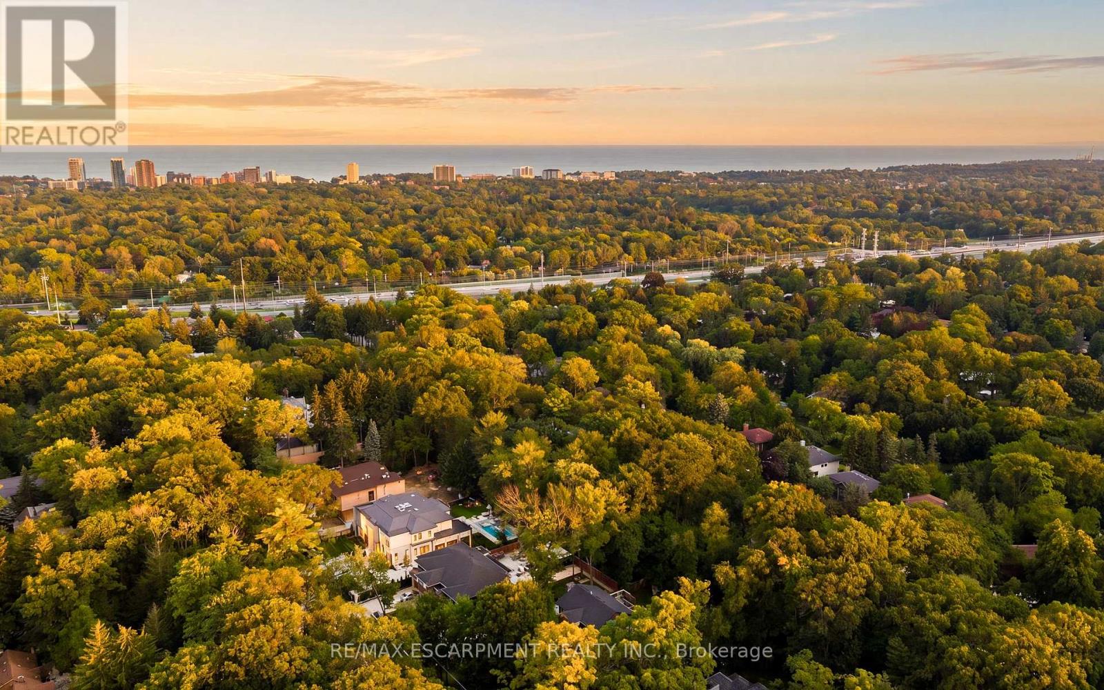 2115 Lynchmere Avenue, Mississauga, Ontario L5B 1W7 - Photo 15 - W13683948