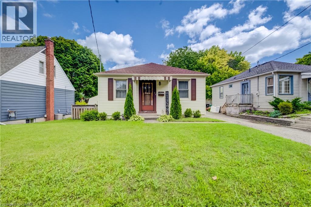 34 ST CLAIR Avenue, Kitchener, Ontario