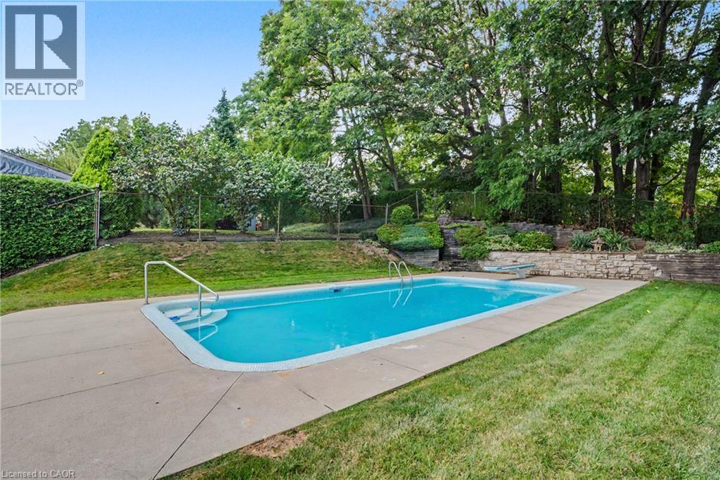 18 Battlefield Drive, Stoney Creek, Ontario  L8G 1T7 - Photo 38 - 40856933