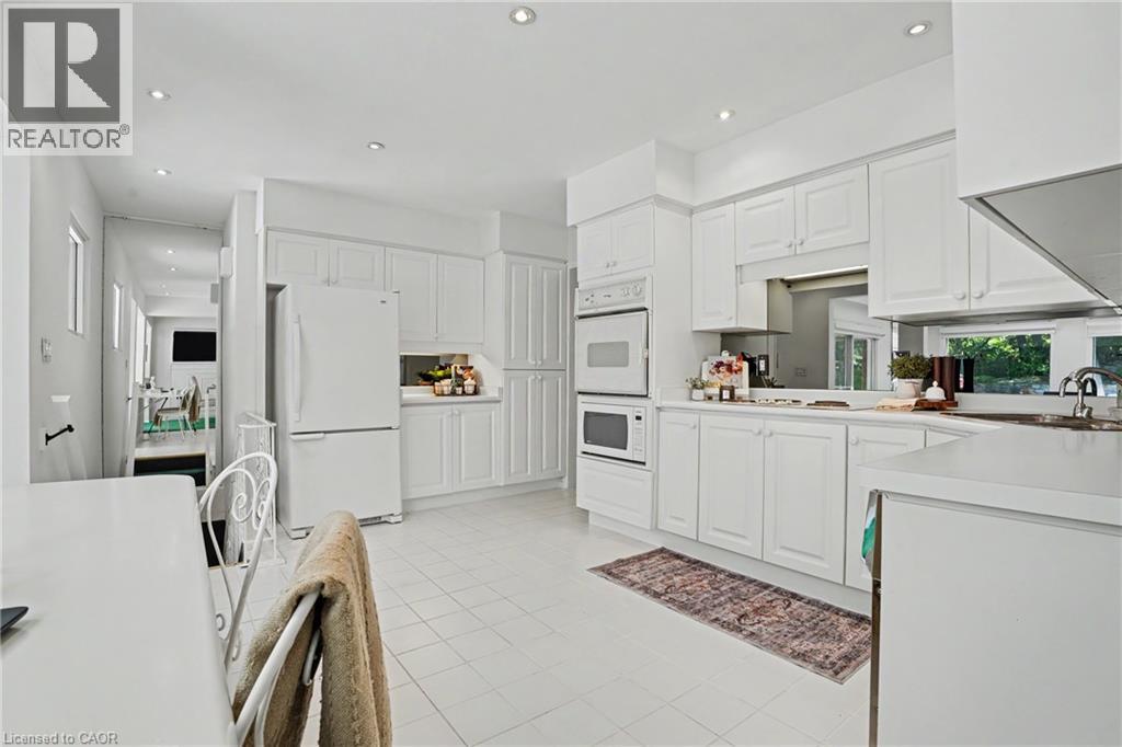 18 Battlefield Drive, Stoney Creek, Ontario  L8G 1T7 - Photo 11 - 40856933