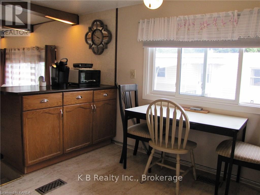 36 Worthington Way, Kingston, Ontario  K7K 5C3 - Photo 5 - X13692732