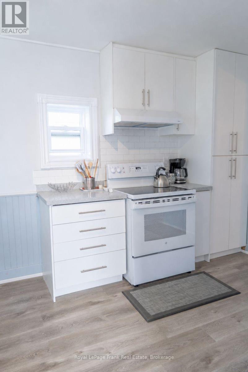 37 Durham Street W, Kawartha Lakes, Ontario  K9V 2P3 - Photo 17 - X13692760