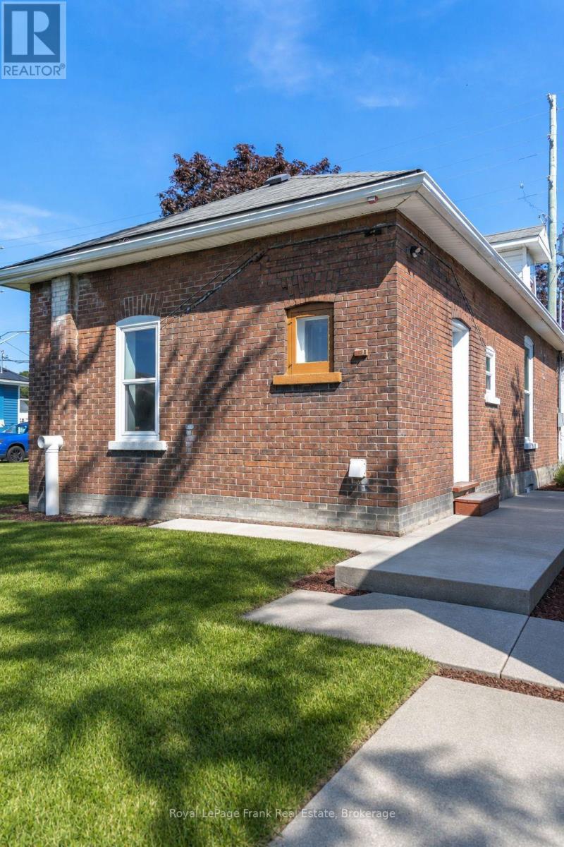 37 Durham Street W, Kawartha Lakes, Ontario  K9V 2P3 - Photo 23 - X13692760
