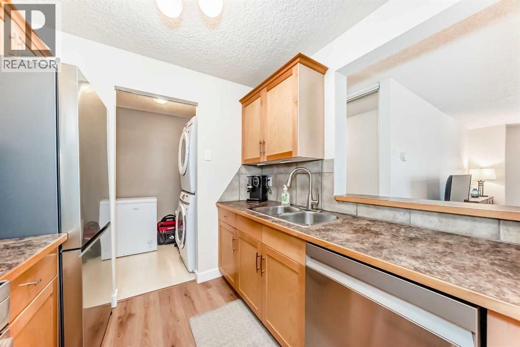 3207, 13045 6 Street SW, Calgary, Alberta  T2W 5H1 - Photo 3 - A2307524