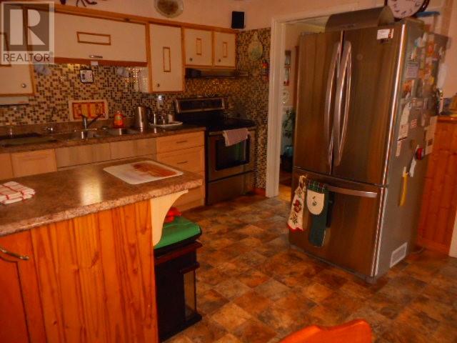 352 Main Street, Springdale — photo 10