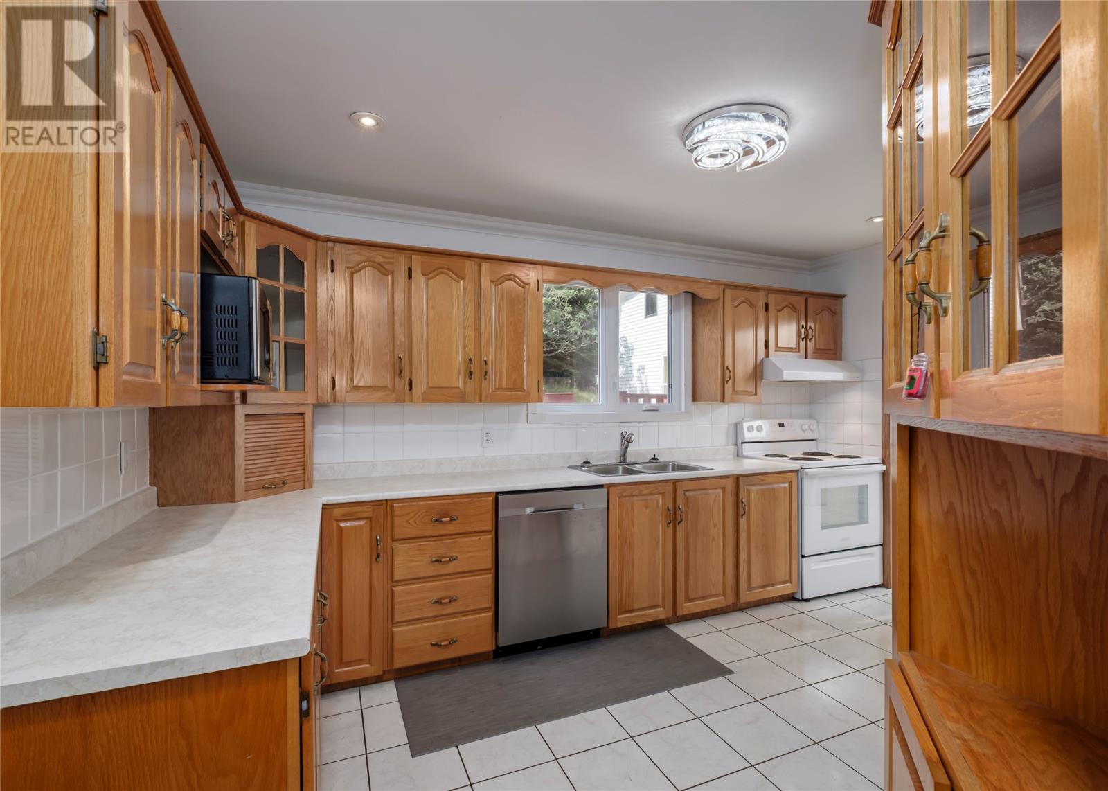 2141 Topsail Road, CBS — photo 15