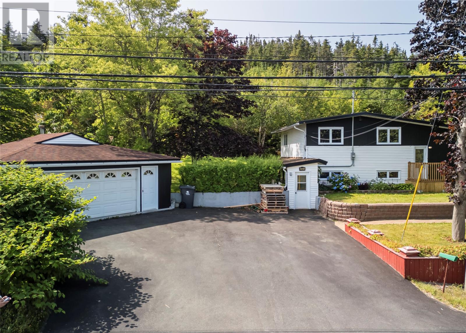 2141 Topsail Road, CBS — photo 5