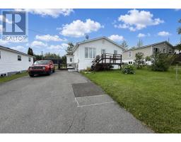 <div class="price">$189,000</div> 5 Brook's Avenue<br>Grand Falls-Windsor, Newfoundland & Labrador<br><div class='bed_bath'>3 Bed | 2 Bath</div>