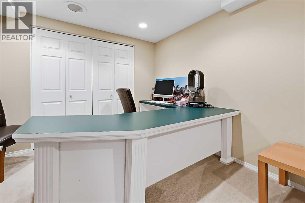 15, 3620 51 Street SW, Calgary, Alberta  T3E 6N7 - Photo 18 - A2338465